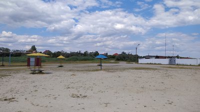 Відсутні ліки, зв'язок та нестача продуктів: як живе Скадовськ в окупації Відсутні ліки, зв'язок та нестача продуктів: як живе Скадовськ в окупації