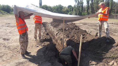 Розкопки в Одесі: пошуковці знайшли 29 могильників жертв НКВС