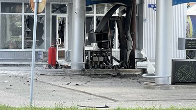 азс після удару рф