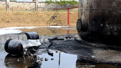 На території одного з підприємств у Миколаєві сталася пожежа. Горіло дизельне паливо На території одного з підприємств у Миколаєві сталася пожежа. Горіло дизельне паливо