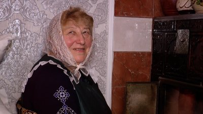 Наталя Головчук випікає весільний хліб Наталя Головчук випікає весільний хліб