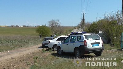 Поліцейські затримали чоловіка, якого підозрюють у вибуху на Одещині Поліцейські затримали чоловіка, якого підозрюють у вибуху на Одещині