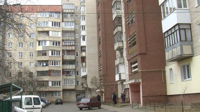 Місяць без тепла: що кажуть тепловики про холодні батареї у луцькій багатоповерхівці Місяць без тепла: що кажуть тепловики про холодні батареї у луцькій багатоповерхівці