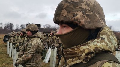 Нові сили, техніка і допомога від волинян: хто та як охороняє кордон із Білоруссю