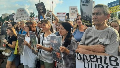 Акція-перформанс на підтримку полонених героїв "Азовсталі"