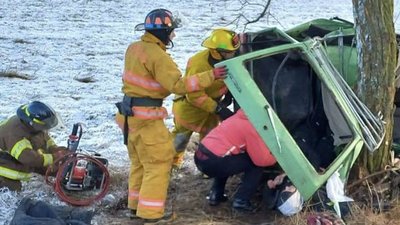 На Запоріжжі в ДТП травмувались троє людей та загинула жінка На Запоріжжі в ДТП травмувались троє людей та загинула жінка