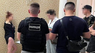 В Одесі викрили бордель, який працював під виглядом масажного салону