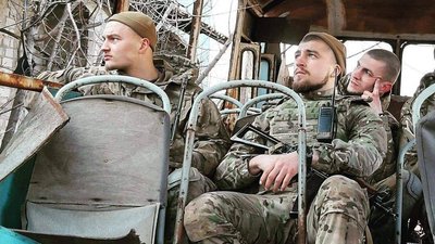 "Закінчимо війну перемогою": боєць 80 ОДШБр ЗСУ Ігор Фльорко про війну "Закінчимо війну перемогою": боєць 80 ОДШБр ЗСУ Ігор Фльорко про війну