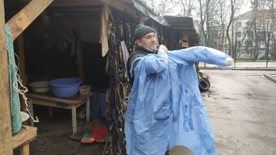 Переселенець із Луганщини волонтерить у Тернополі Переселенець із Луганщини волонтерить у Тернополі
