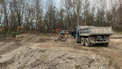 На Закарпатті за добу виявили два випадки незаконного видобутку гравію На Закарпатті за добу виявили два випадки незаконного видобутку гравію
