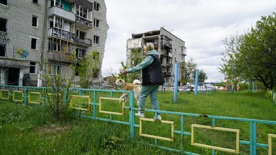 Будинок Ізюм Першотравнева Будинок Ізюм Першотравнева