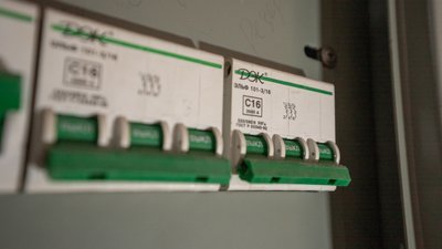 На Полтавщині для деяких черг скасували відключення світла: зміни у графіку