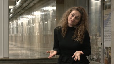 Класна керівниця першого класу, який навчається у метрошколі Анна Нєєлова, Харків Класна керівниця першого класу, який навчається у метрошколі Анна Нєєлова, Харків