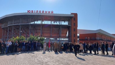 "Він завжди продовжував рух вперед": у Сумах попрощались з Олександром Бабаком