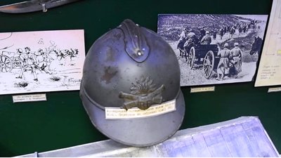На Житомирщині в Музеї 26 артилерійської бригади відкрилася експозиція, присвячена Роману Дашкевичу На Житомирщині в Музеї 26 артилерійської бригади відкрилася експозиція, присвячена Роману Дашкевичу