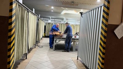В Ужгороді переселенці долучилися до курсу за спеціальністю "Електрогазозварник" В Ужгороді переселенці долучилися до курсу за спеціальністю "Електрогазозварник"