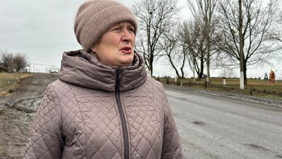 Вдруге тікати не хочеться. Як відбудоване після руйнувань у 2022 році село на Донеччині відчуває наближення фронту Вдруге тікати не хочеться. Як відбудоване після руйнувань у 2022 році село на Донеччині відчуває наближення фронту
