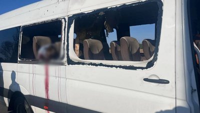 удар по автобусу з людьми, Нікопольщина, є жертви