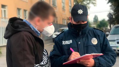 За 2 місяці поліція Полтавщини отримала понад 600 звернень про виборчі порушення