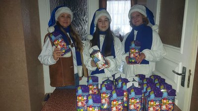 Дітям військових з Сумщини влаштували новорічний концерт та подарунки Дітям військових з Сумщини влаштували новорічний концерт та подарунки