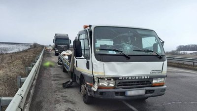 У поліції розповіли подробиці аварії на Черкащині, в якій загинули двоє дорожників У поліції розповіли подробиці аварії на Черкащині, в якій загинули двоє дорожників