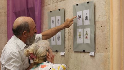 У Дніпрі відкрили виставку клубу екслібриса та графіки "Кобзар"