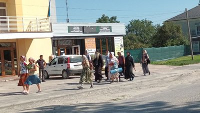 У Почаєві розпочалась багатотисячна проща: чи дозволила її Рада оборони Тернопільщини
