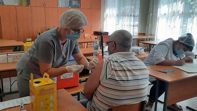 На Кіровоградщині протягом вихідних у центрах масової вакцинації щепили 800 людей