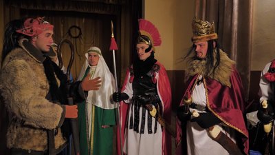 У вертепі Олег Лахмман грає роль злих сил