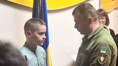 У Житомирі рідним загиблих за Україну воїнів передали державні нагороди У Житомирі рідним загиблих за Україну воїнів передали державні нагороди
