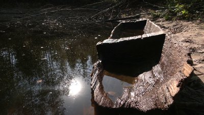 Жителі села Глинне, що на Рівненщині, знайшли човен-довбанку
