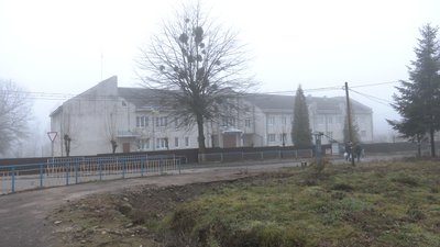 Без сигналізації і вогнегасників. Прикарпатські рятувальники перевірили заклади освіти