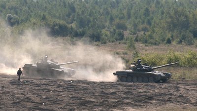 Бій 4х4: на Рівненському полігоні змагаються українські танкісти