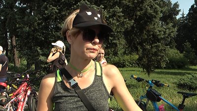У Запоріжжі відбувся велопарад дівчат