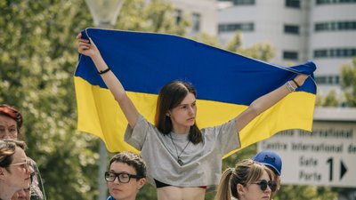 Українці мітингували під штаб-квартирою ООН у Відні з вимогою допомогти пораненим на "Азовсталі"