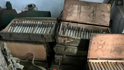 У місті Снігурівка, що на Миколаївщині, виявили склад з боєприпасами армії РФ