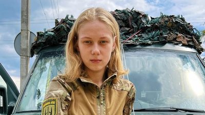 Рятують поранених бійців під обстрілами. Буковинка долучилась до госпітальєрів на Донеччині