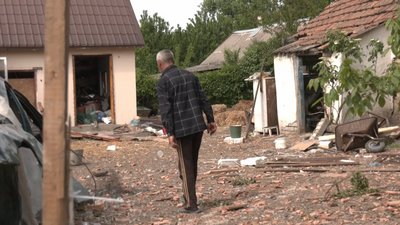 "Сьогодні полатали, через 3 дні знову прильоти",— голова Комишуваської громади на Запоріжжі про життя під обстрілами "Сьогодні полатали, через 3 дні знову прильоти",— голова Комишуваської громади на Запоріжжі про життя під обстрілами