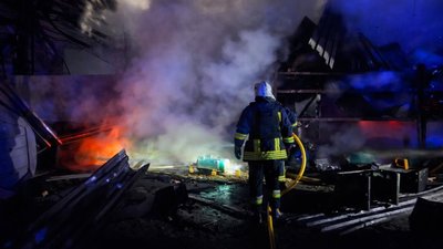 Атака РФ на південь Одещини 15 квітня 2026 року, ДСНС Одещини, пожежа, Ізмаїл, порт