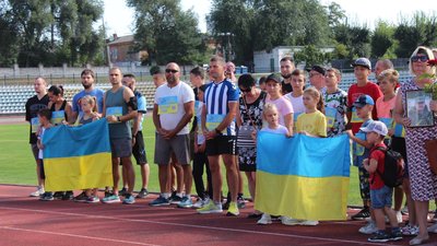 В пам'ять Героїв: на Черкащині бігли, щоб вшанувати тих, хто загинув за Україну В пам'ять Героїв: на Черкащині бігли, щоб вшанувати тих, хто загинув за Україну