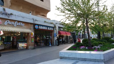 В одеській "Аркадії" відкрили кафе та магазини В одеській "Аркадії" відкрили кафе та магазини