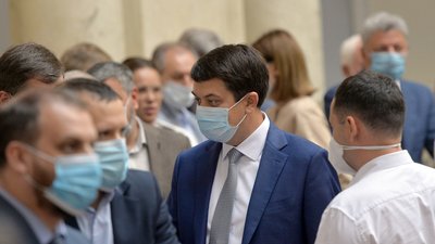 Був "правою рукою", а тепер "не член команди". Чим займався Разумков і що означає його відставка Був "правою рукою", а тепер "не член команди". Чим займався Разумков і що означає його відставка