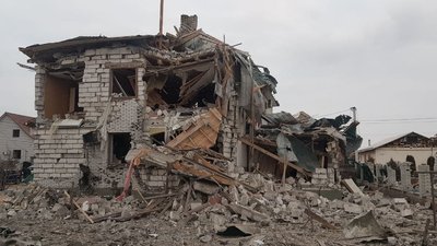 Нічні обстріли на Житомирщині – є загиблі, 30 сімей лишилися без домівок