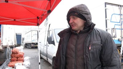Володимир, продавець на тернопільському ринку Володимир, продавець на тернопільському ринку