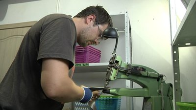 Кавова макуха й одноразові стаканчики: як в Одесі створюють еко-устілки Кавова макуха й одноразові стаканчики: як в Одесі створюють еко-устілки