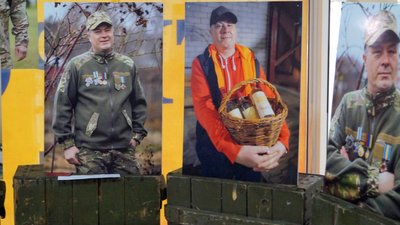 «Якщо є мета...». У Дніпрі відкрили фотовиставку про бійців, які стали бізнесменами (ФОТО)