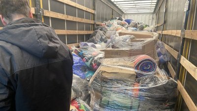 До Вінниці доправили 13 тонн гумвантажу з Польщі