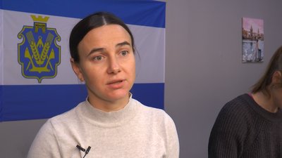 Як волонтери Херсонського хабу в Івано-Франківську готують сухий борщ на фронт Як волонтери Херсонського хабу в Івано-Франківську готують сухий борщ на фронт