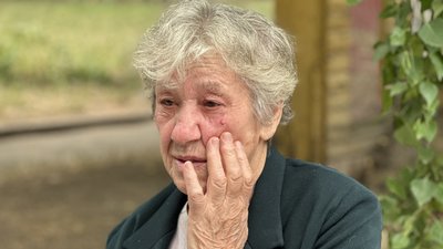«Моя донька померла одразу»: як з-під обстрілів на Донеччині евакуюють родини з дітьми та пенсіонерів «Моя донька померла одразу»: як з-під обстрілів на Донеччині евакуюють родини з дітьми та пенсіонерів