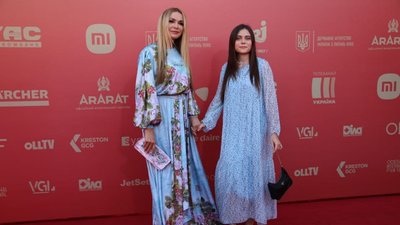В Одесі стартував міжнародний кінофестиваль. Фоторепортаж з червоної доріжки В Одесі стартував міжнародний кінофестиваль. Фоторепортаж з червоної доріжки